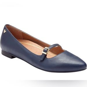 Vionic “Delilah” Mary Jane flats size 9w